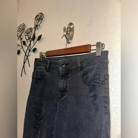 Kendall + Kylie Black Distressed Retro Jeans Ripped Skinny Mid Rise Size 9 - Picture 4 of 11